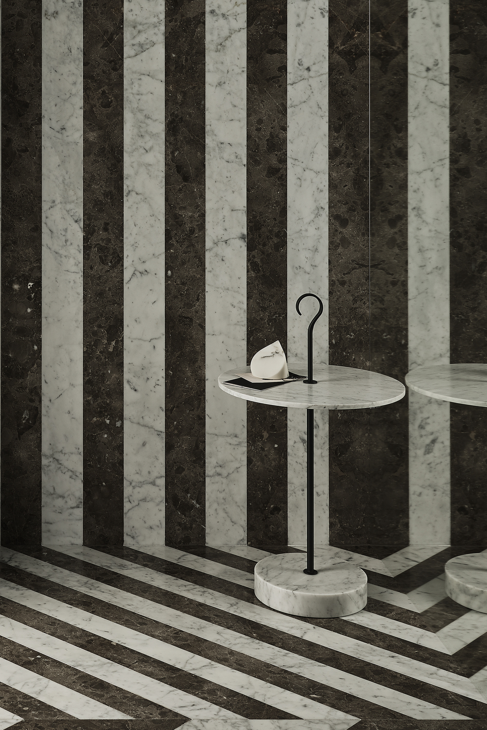 Pietra L05 Coffe Table | Piero Lissoni