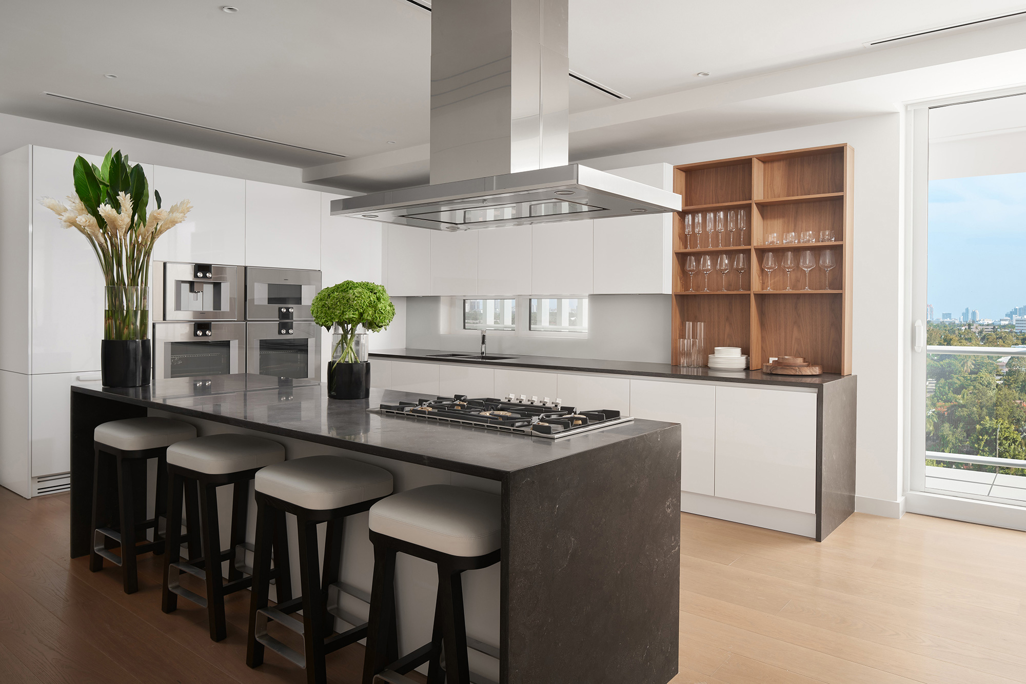 Salvatori_Projects_Hospitality_The-Ritz-Carlton_LIAIGRE-Penthouse-20-(5)