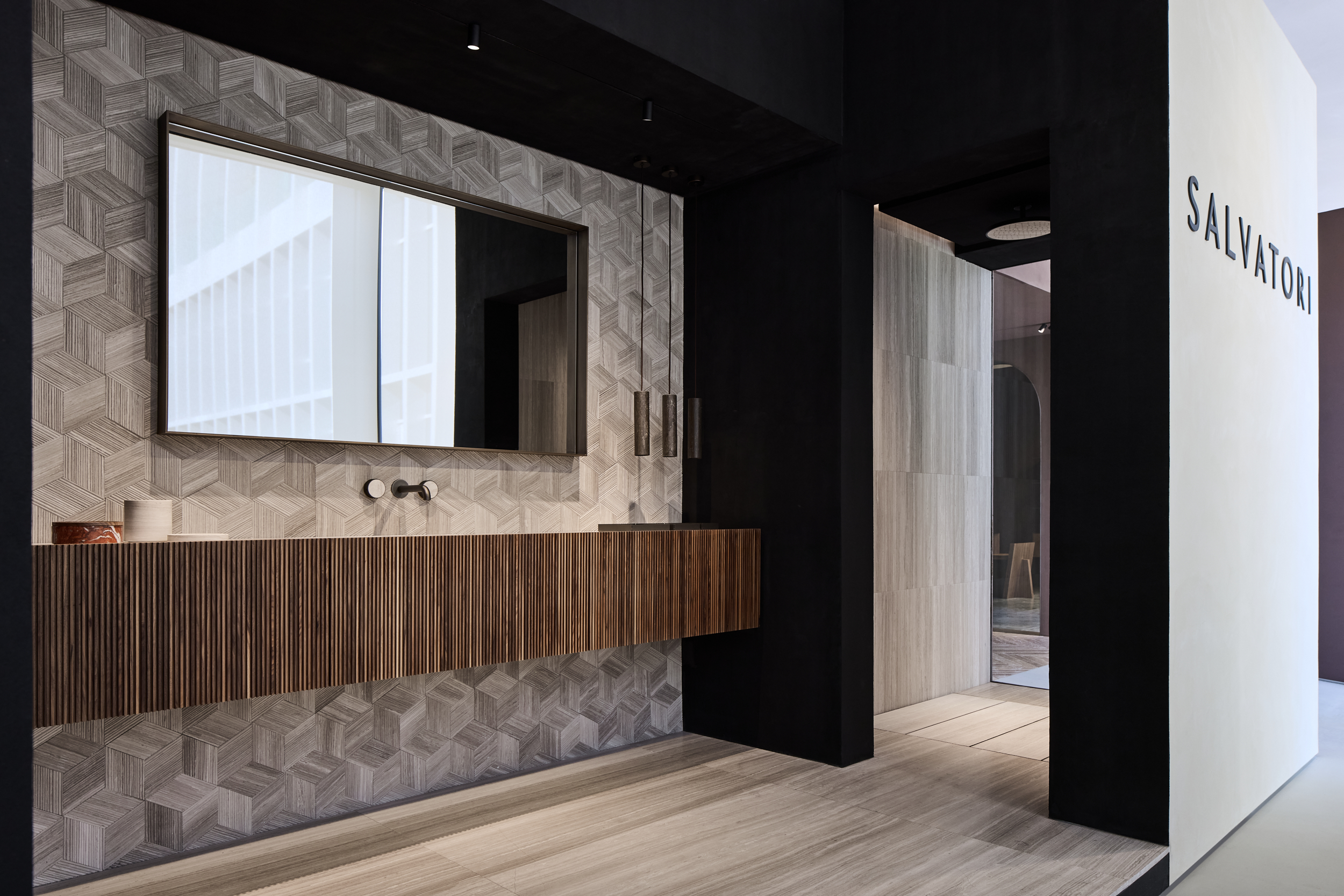 Salvatori_showroom_Dubai_11