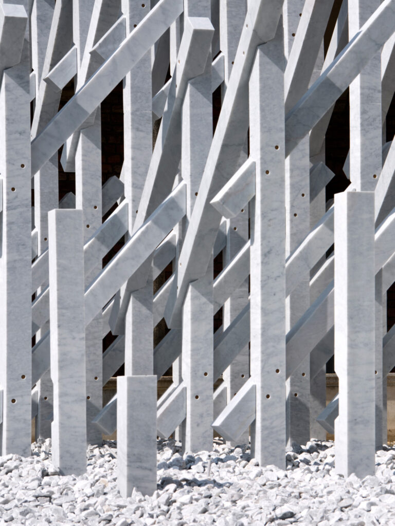 cover_stories_stone-forest-kengo-kuma