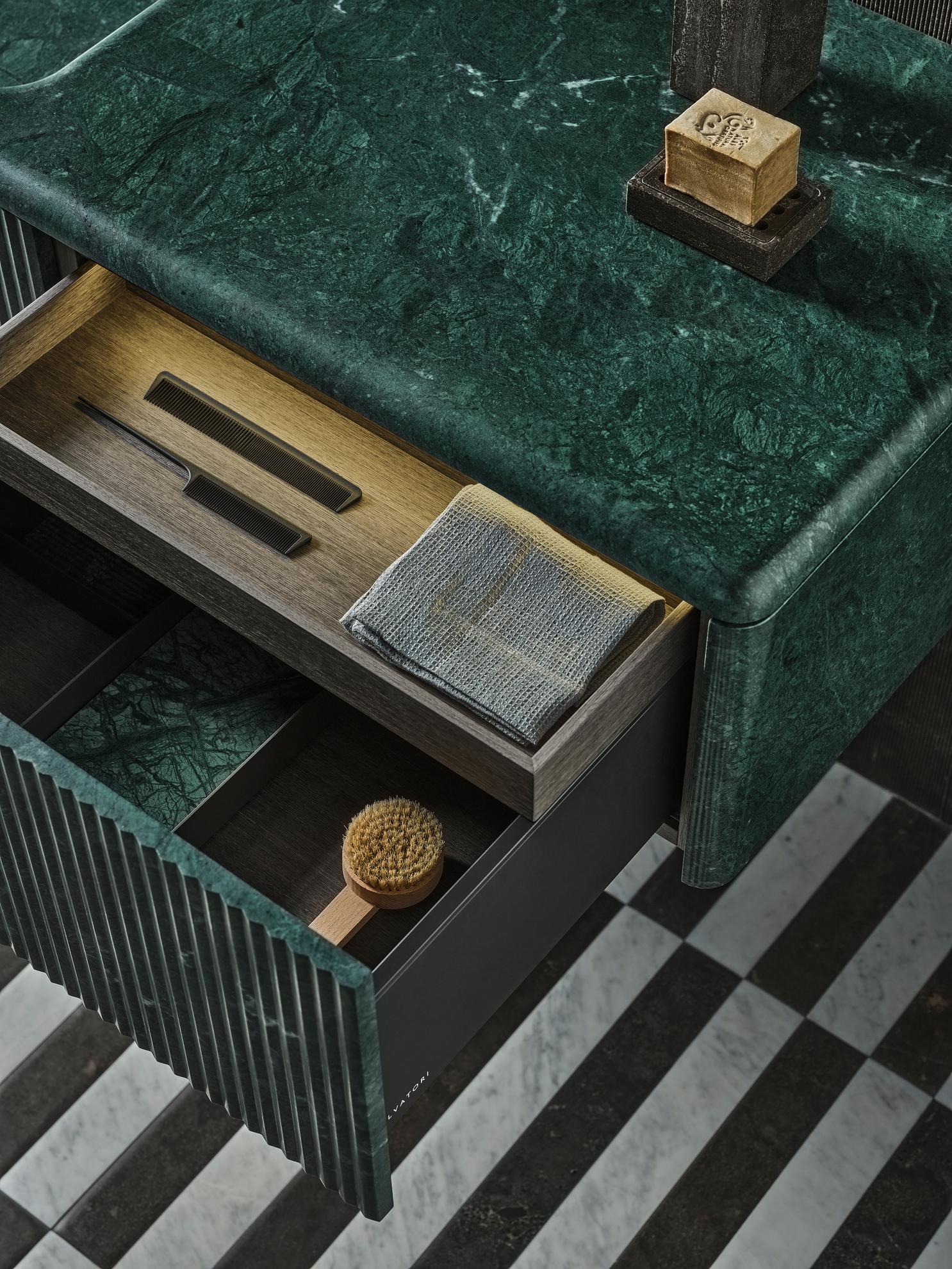 Salvatori milano showroom 2025