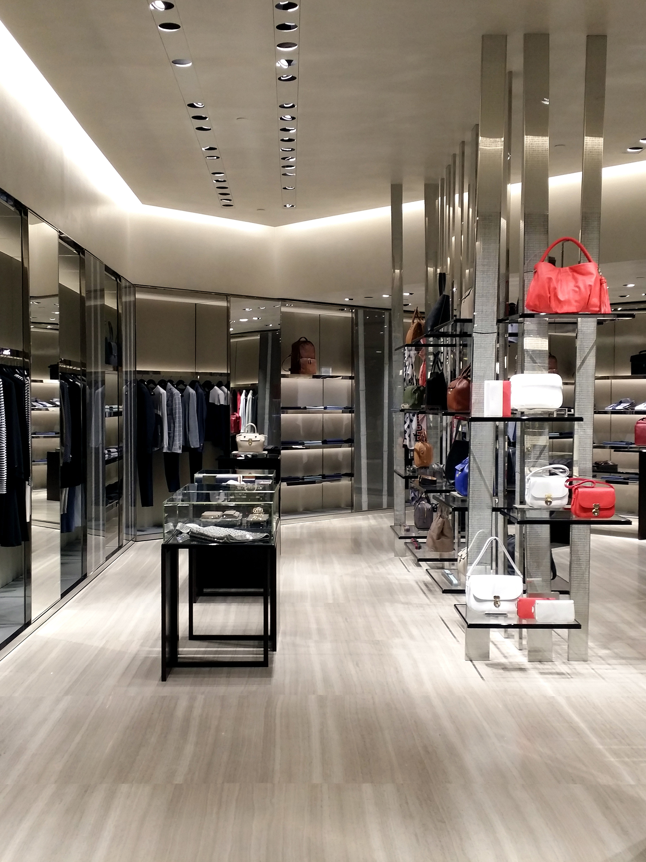 2019-02-cover-4-3_armani-malpensa