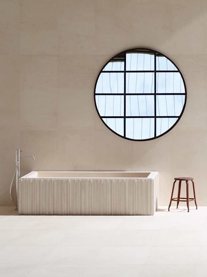 2019-03-cover_bathrooms_ishiburo-bathtub