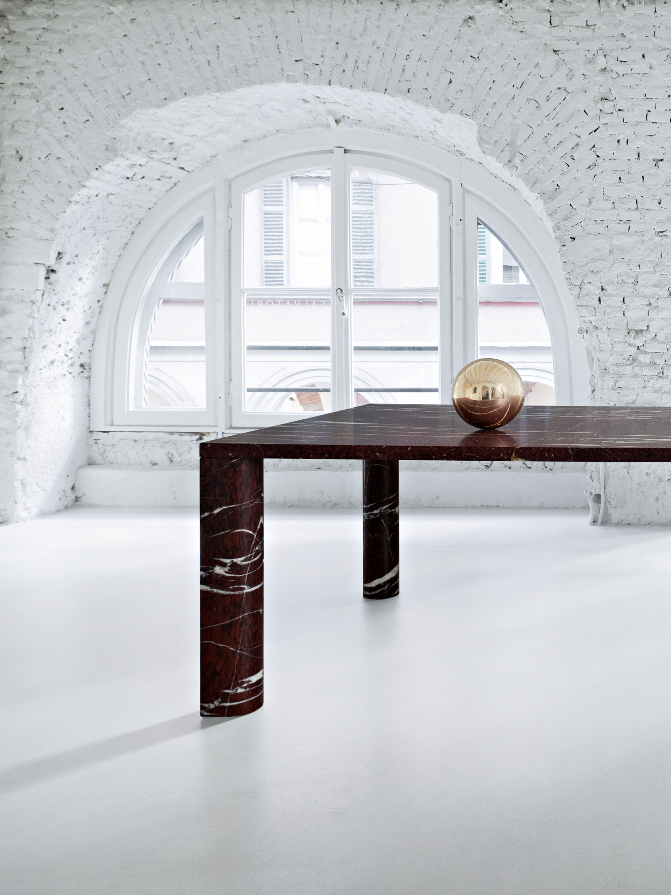 2019-03-cover_home_lovemelovemenot-dining_