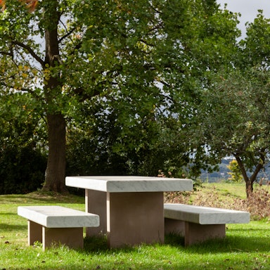 2019-03-cover_home_span-outdoor-tablebench-2