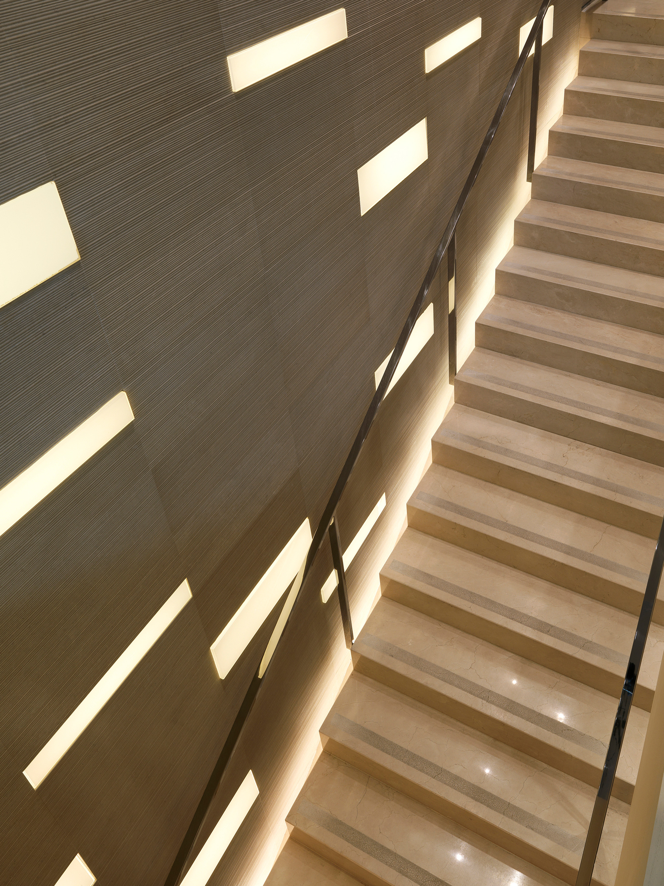 2019-03-griglia-4_4-3_canali