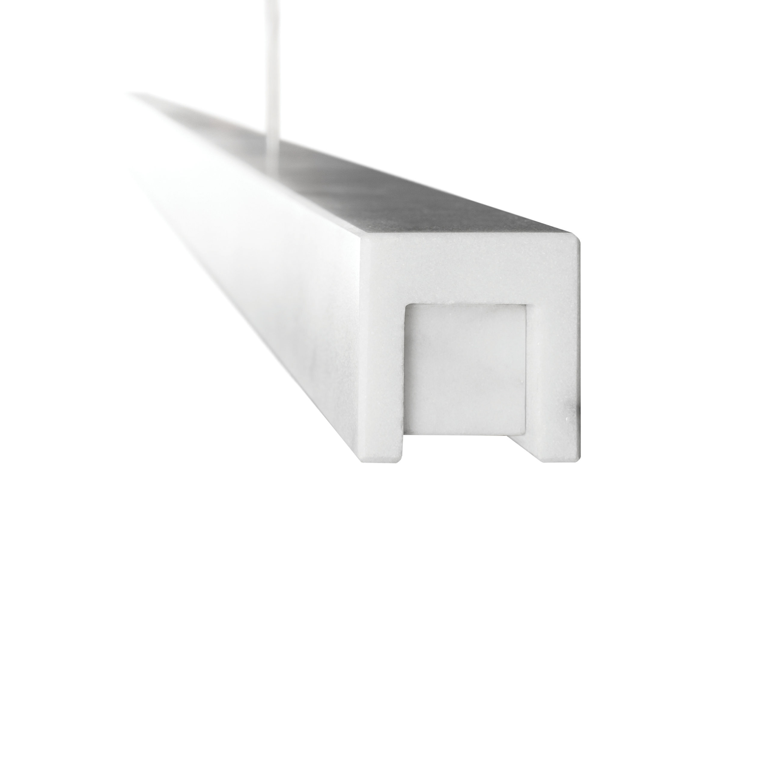 2019-03-salvatori_farfalla_ceiling-light-in-bianco-carrara-4-scaled