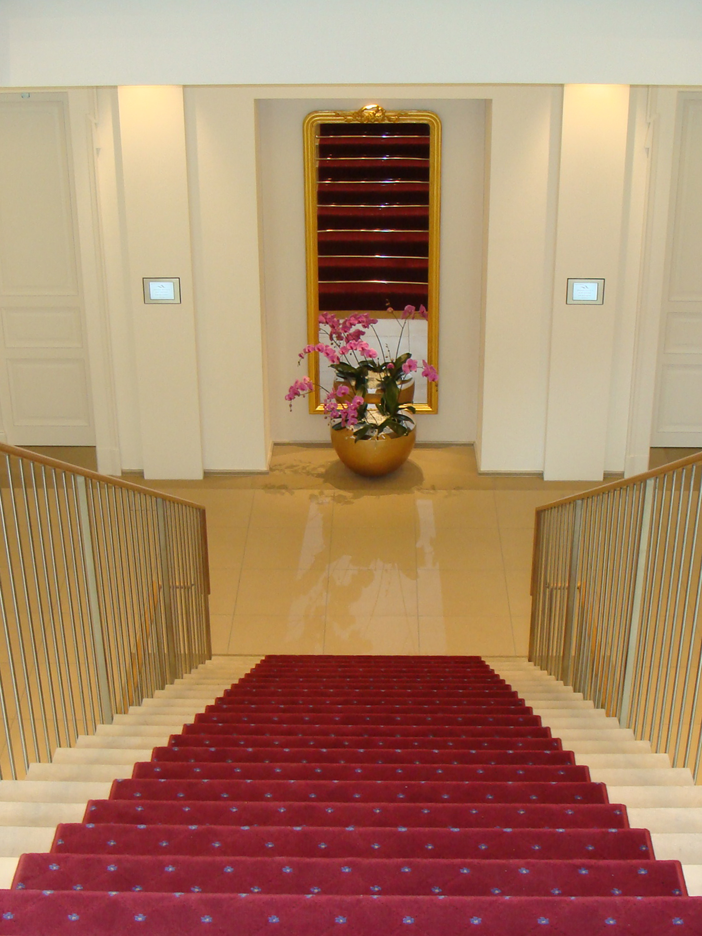 2019-03-griglia2_4-3_grand-hotel-bad-ragaz