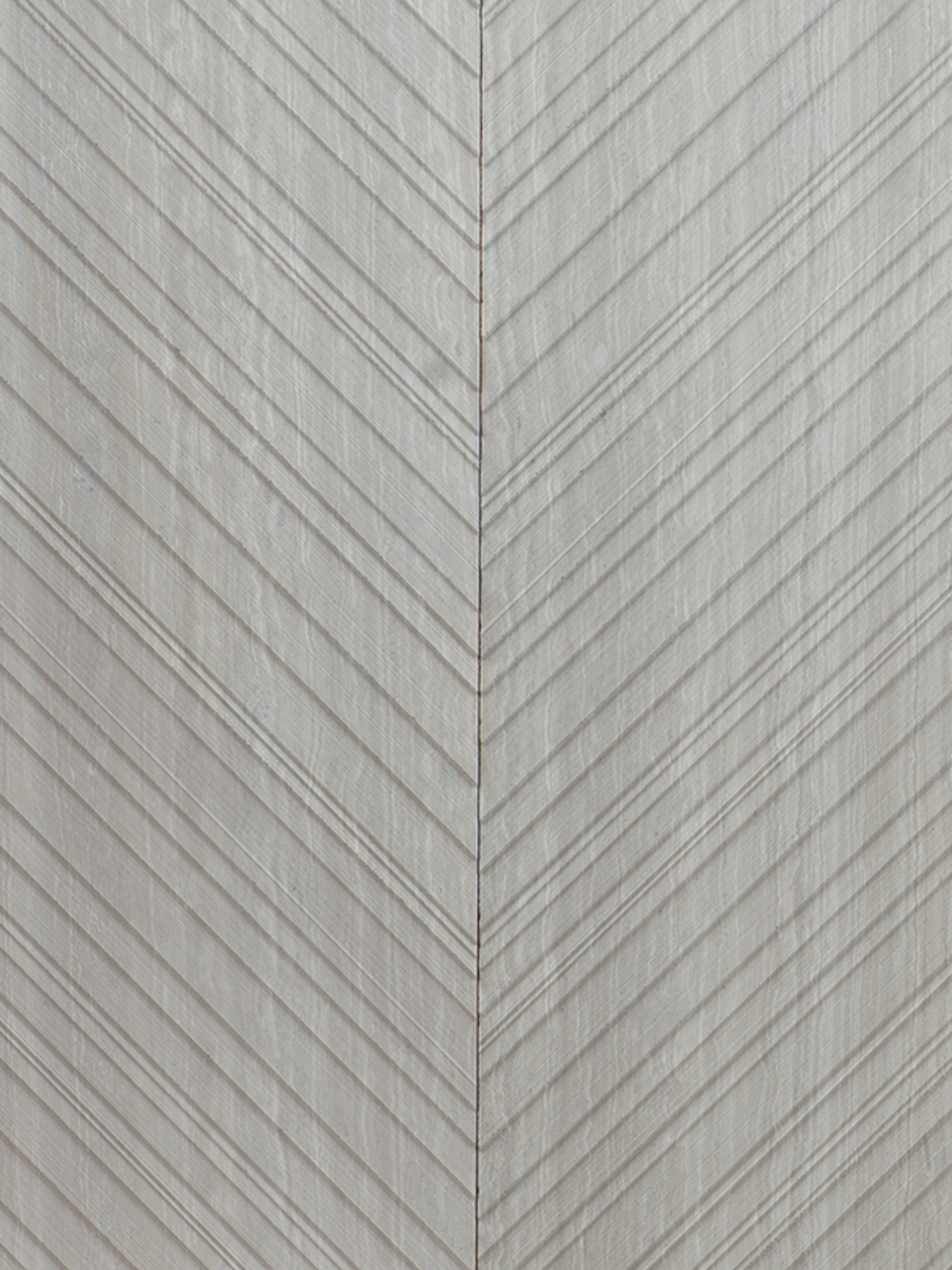 2019-04-cover_sg-chevron