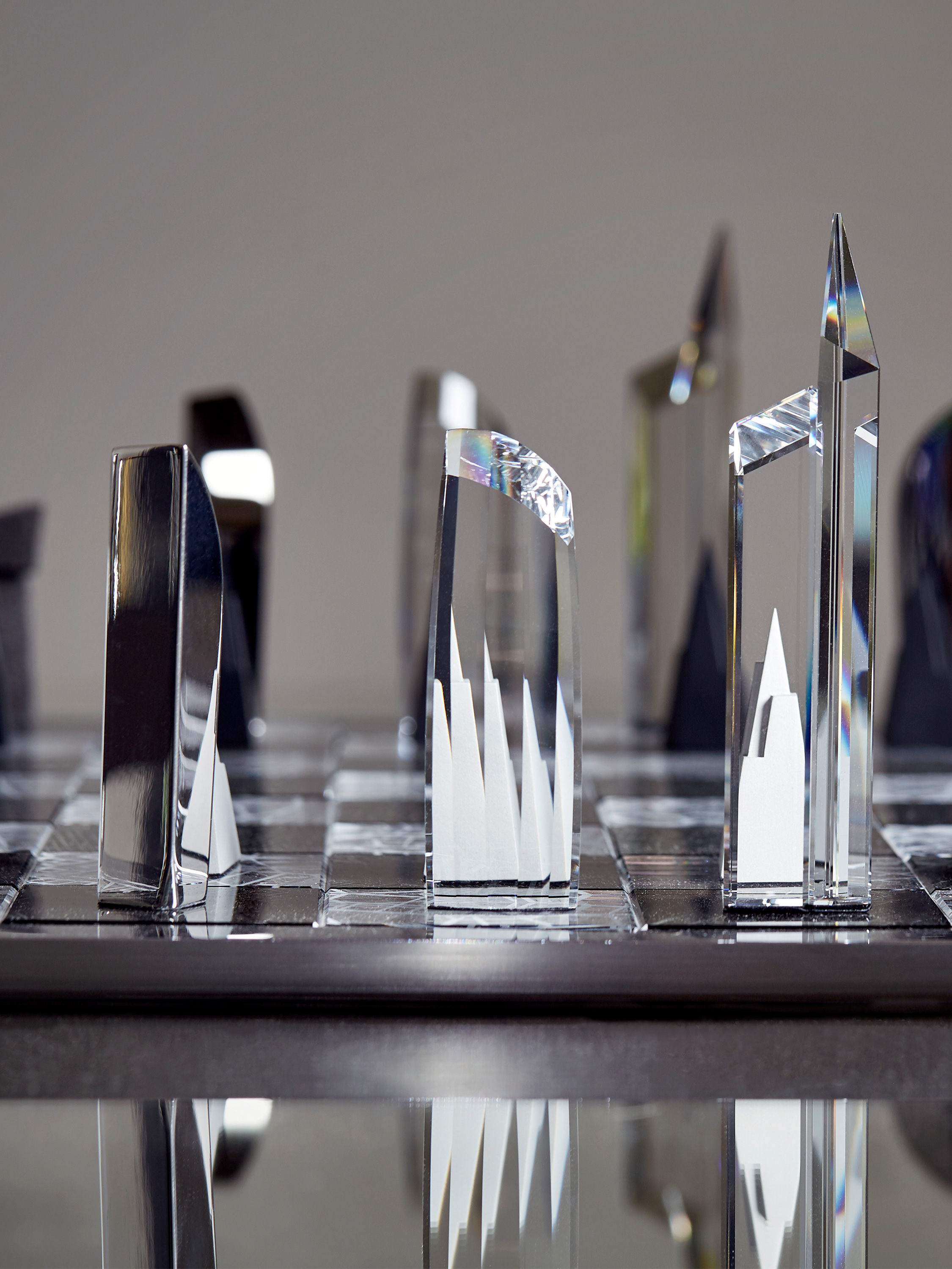 2019-04-cover_4-3_salvatoriswarovki