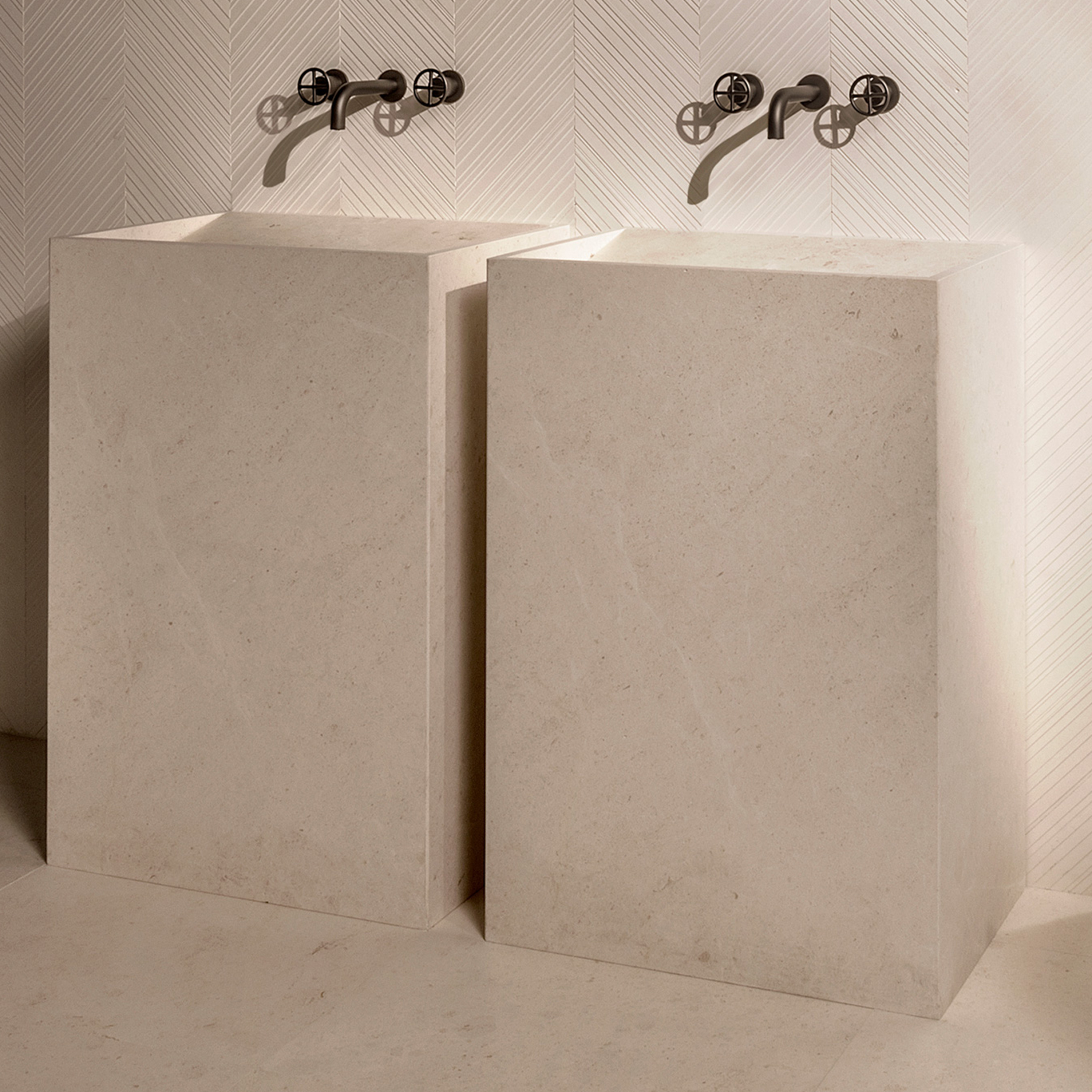 Product | Vasco Colonna basin image