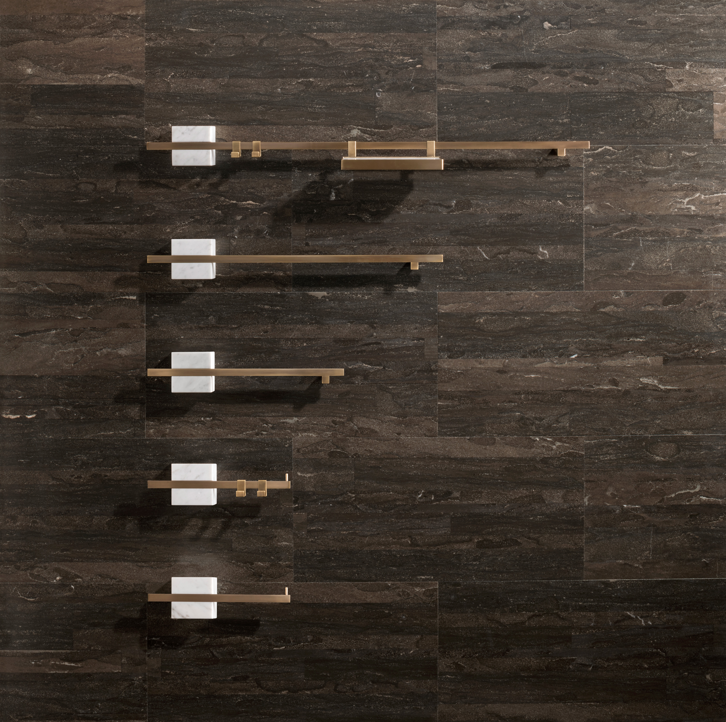 2019-07-salvatori_home_tabl-eau-1