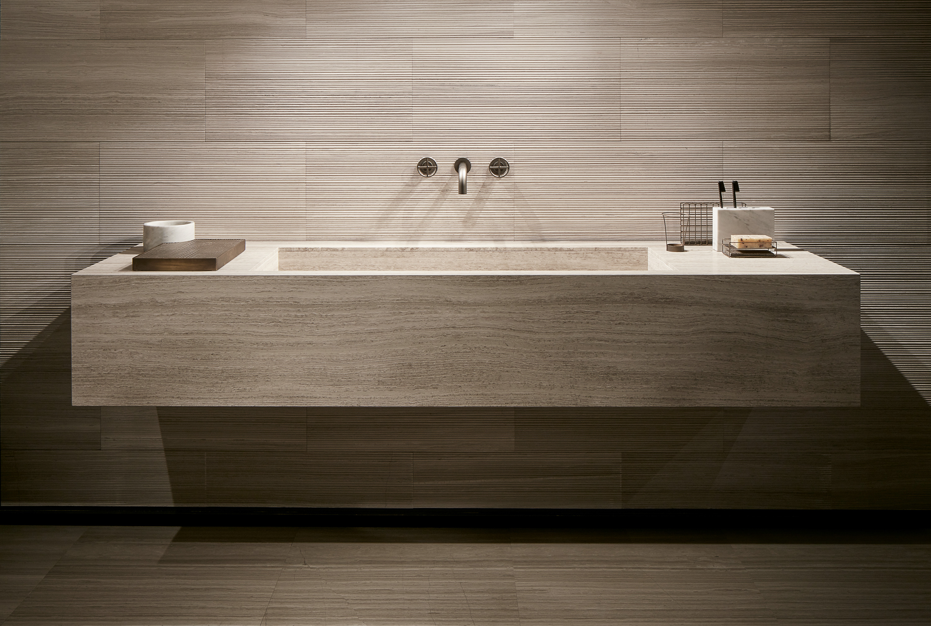 2019-07-salvatori_showroom-wigmore_2016-16