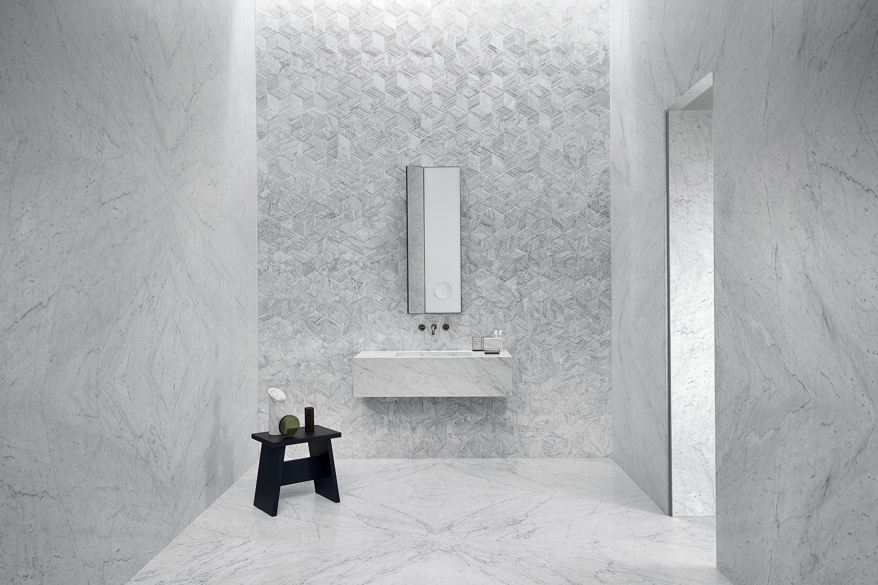 2019-07-salvatori_wf_romboo-in-bianco-carrara_stiletto_archimede-rectangle-1