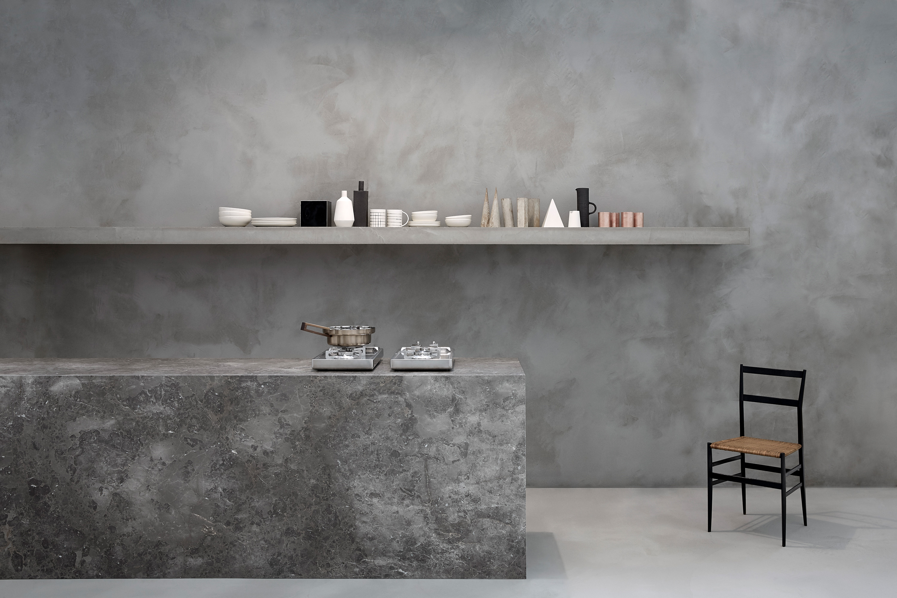 2019-09-salvatori_wf_honed-gris-du-marais-1