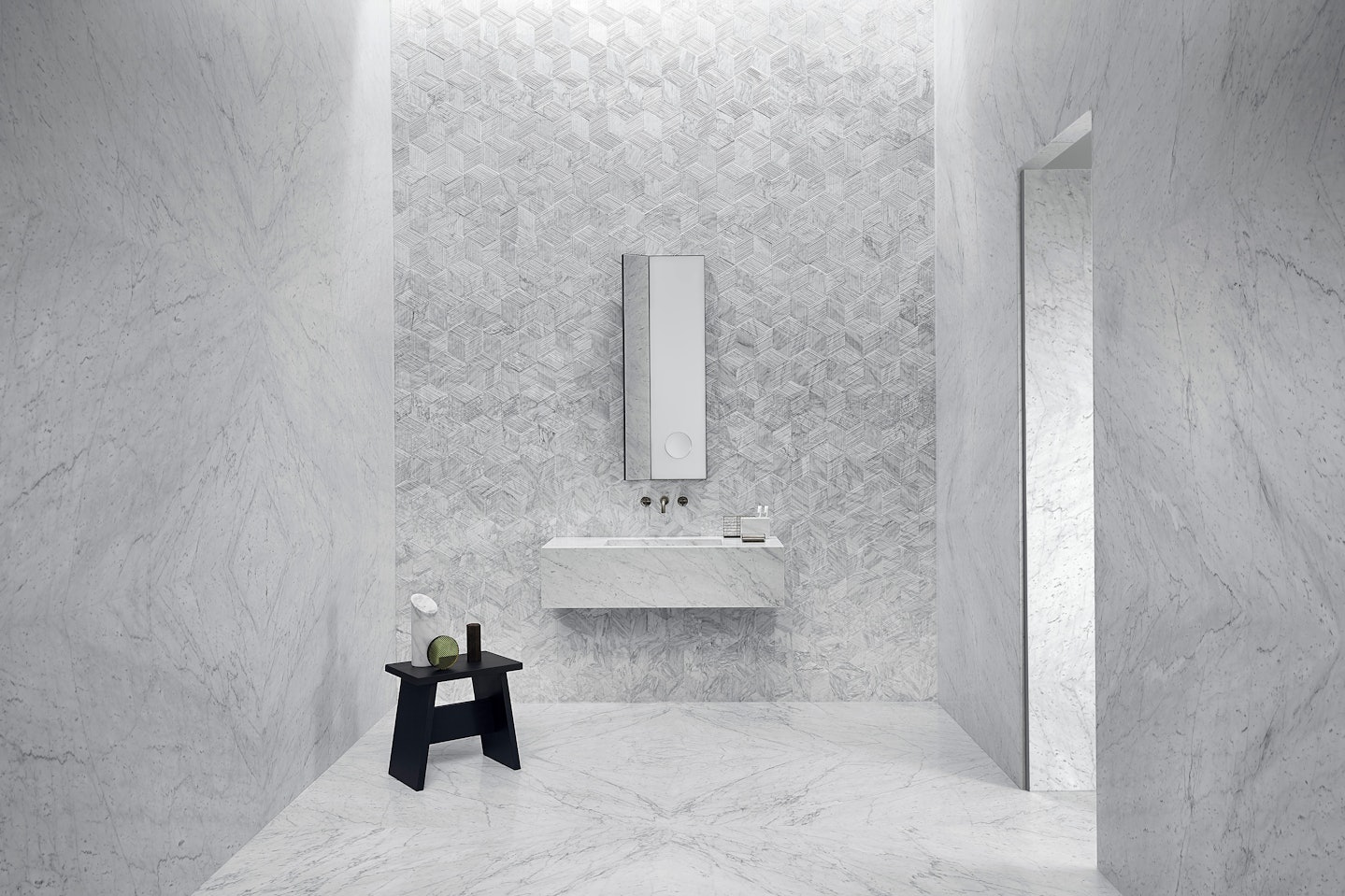 2019-09-salvatori_wf_romboo-in-bianco-carrara_stiletto_archimede-rectangle-1