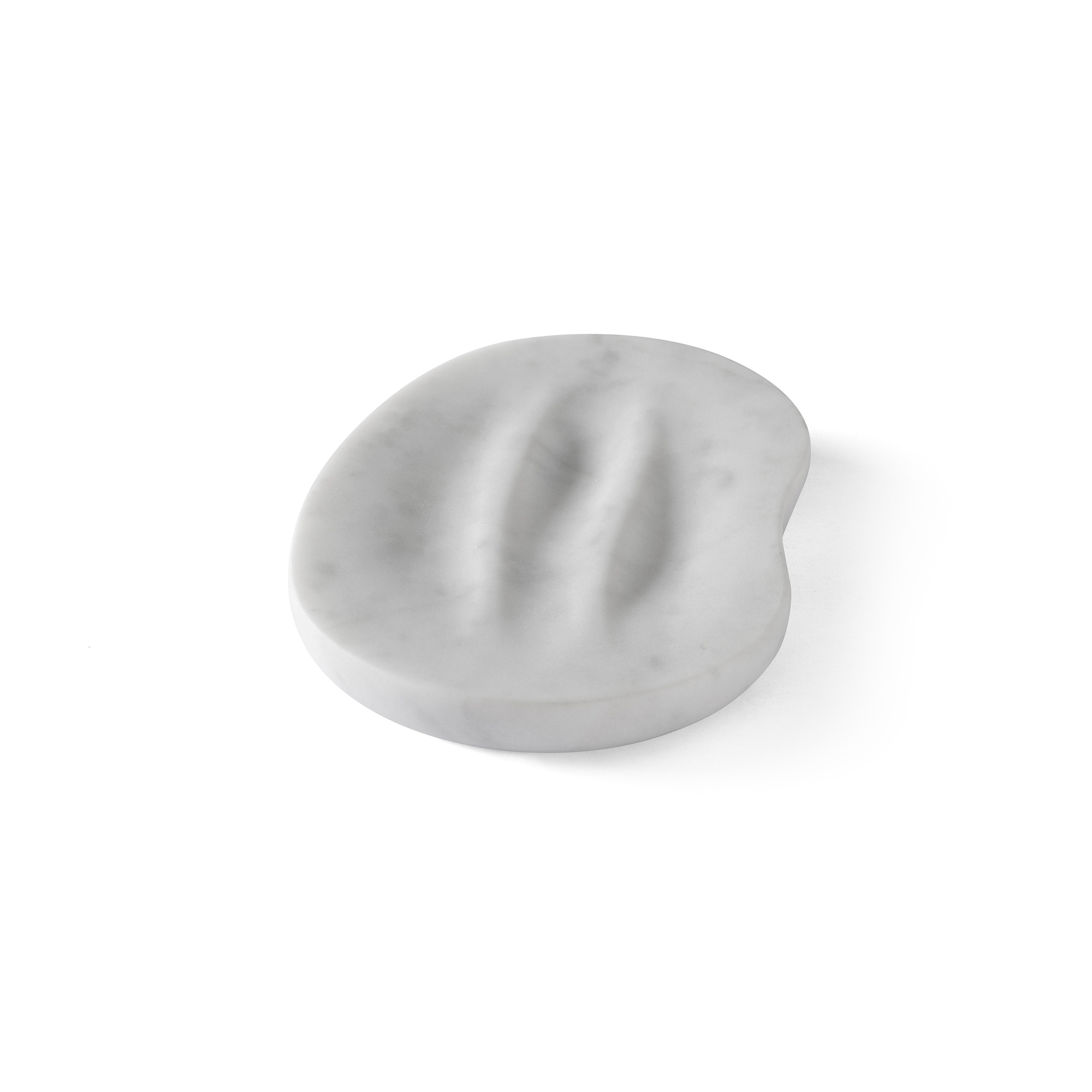 2020-12-salvatori_still-life_anima-soap-dish_bc-3