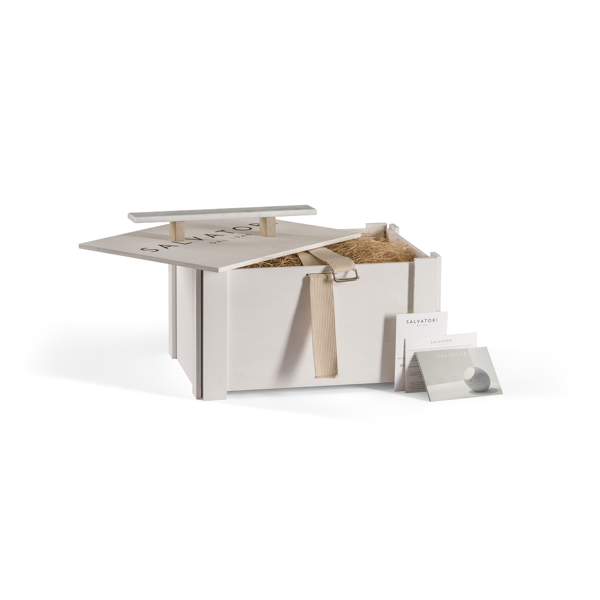 2021-05-salvatori_still-life_miniatures_span-outdoor-bench-2