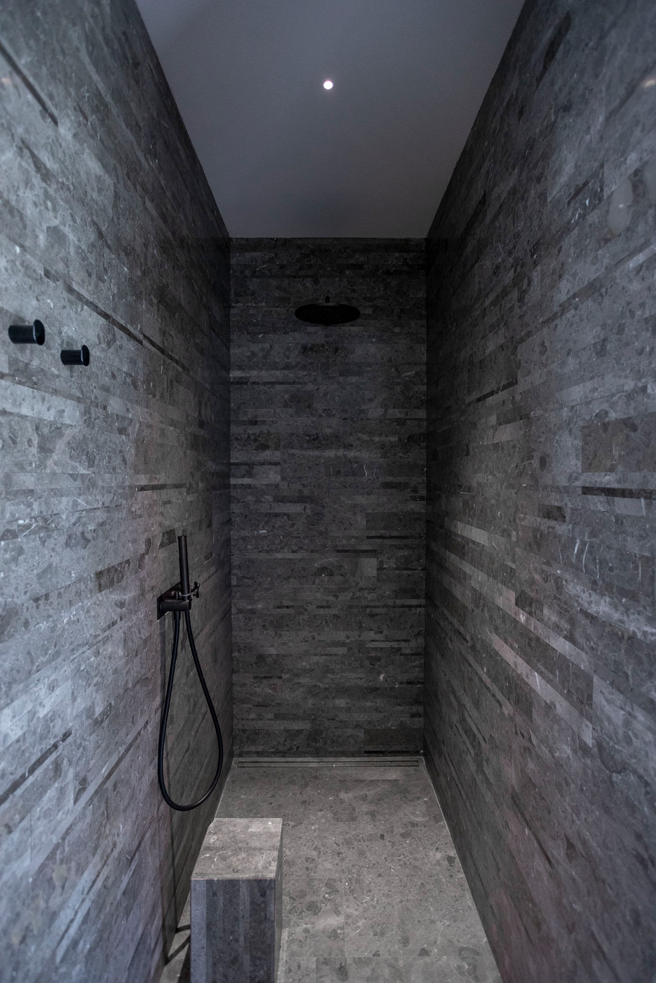 2021-06-media-gallery_salvatori_projects_residential_franciacorta-leaf-sound_gussago-49