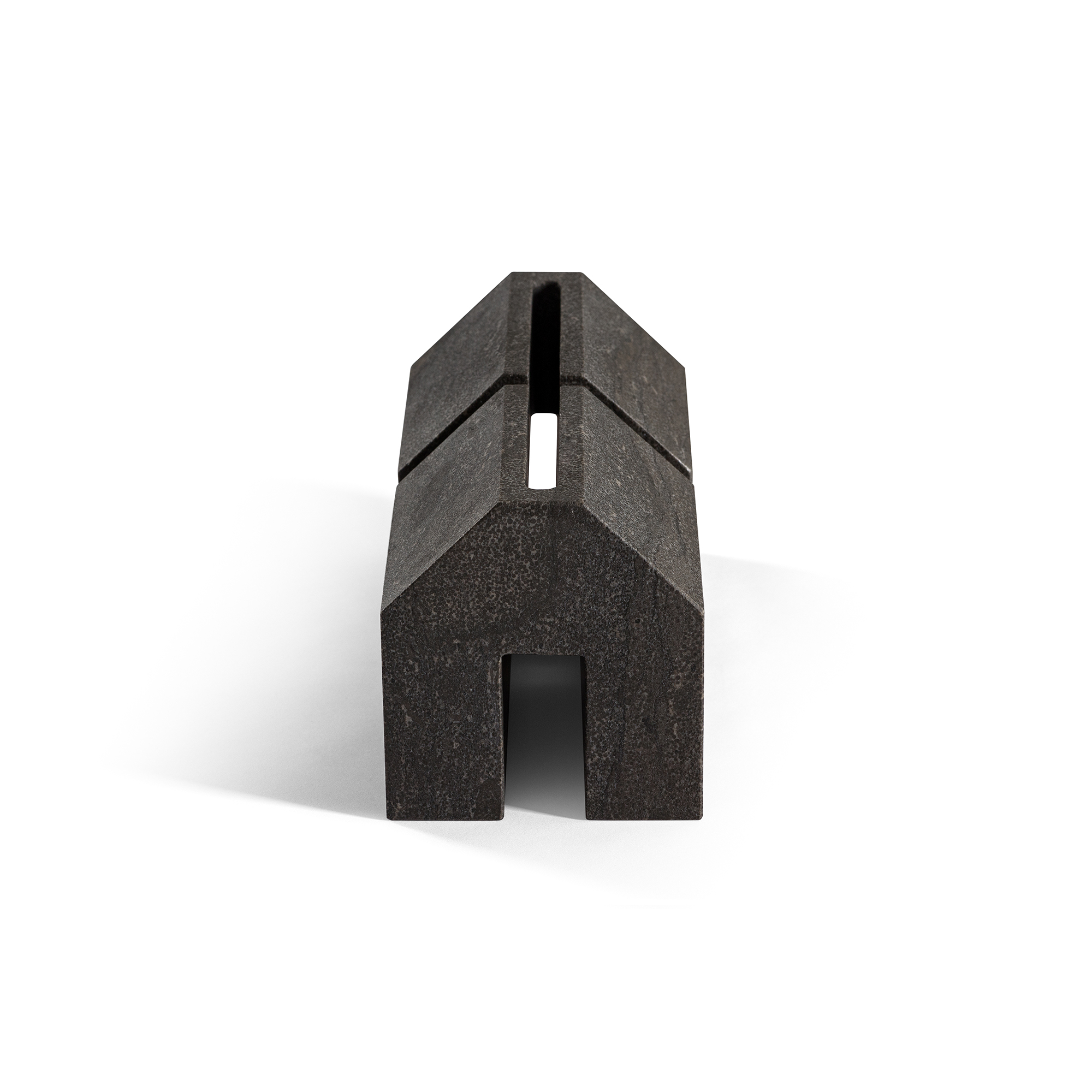 2021-06-salvatori_still-life_the-village_house-of-stone-pda-6