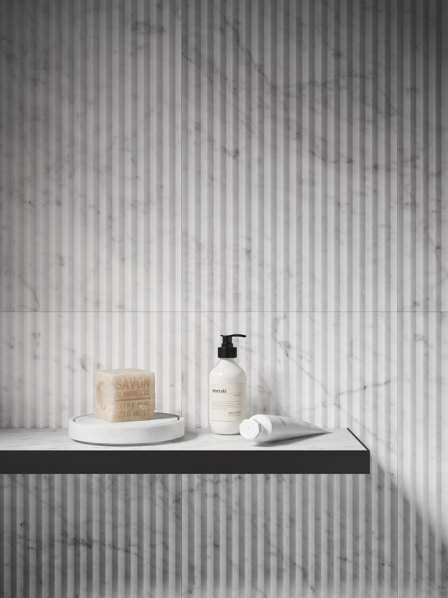 2021-07-media-gallery_salvatori_shopthelook_small-bathroom-set2-4