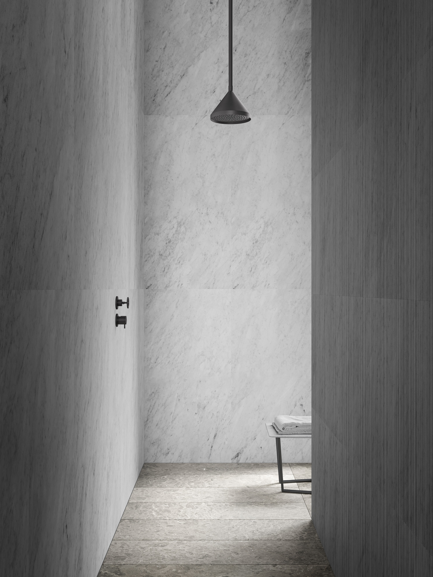 2021-09-media-gallery_salvatori_shopthelook_medium-bathroom-set2-3